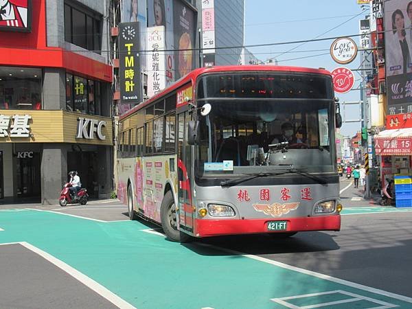 桃園客運 2011 HINO RK8JRSA 421-FT