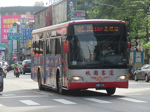 桃園客運 2012 HINO RK8JRSA 051-FX