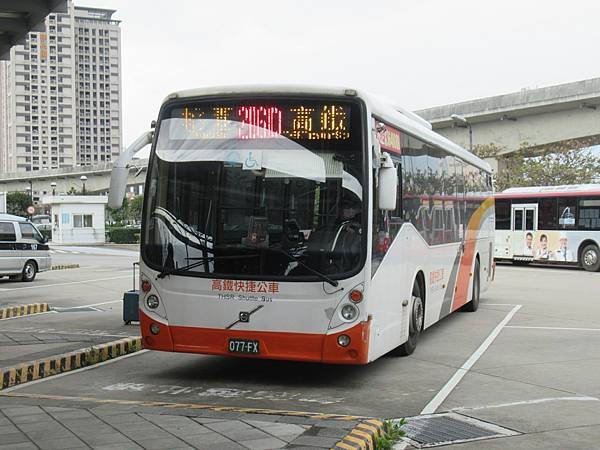 桃園客運 2012 VOLVO B7RLE 077-FX