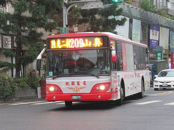 桃園客運 2013 DAEWOO BS120CN 596-F