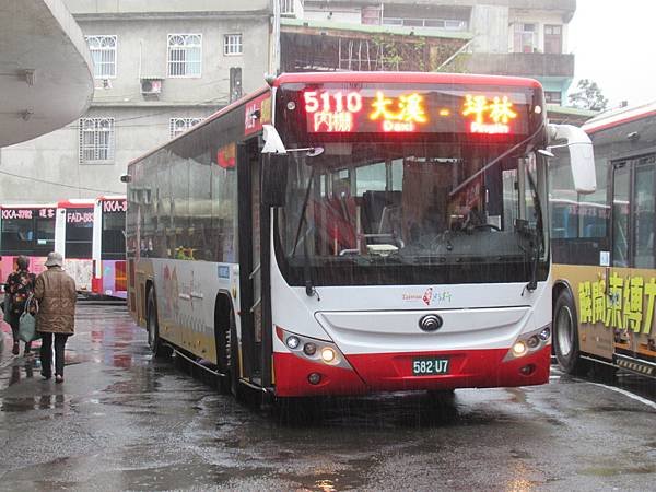 桃園客運 2015 YUTONG ZK6118HGA 582