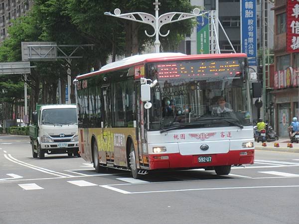 桃園市公車 5059 桃園-南崁-桃園機場