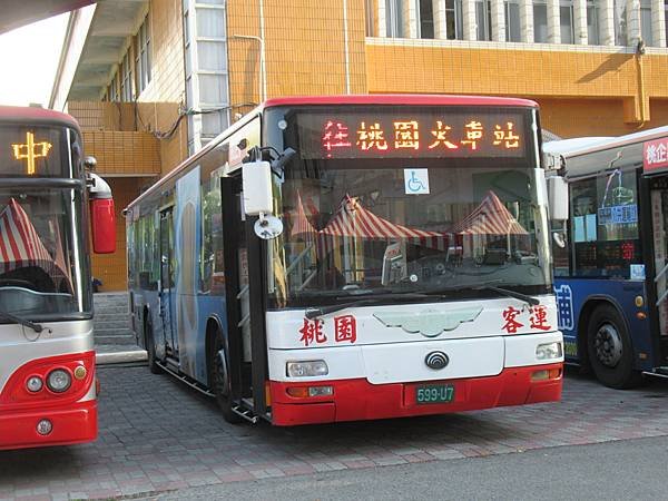 桃園客運 2015 YUTONG ZK6128HG 599-