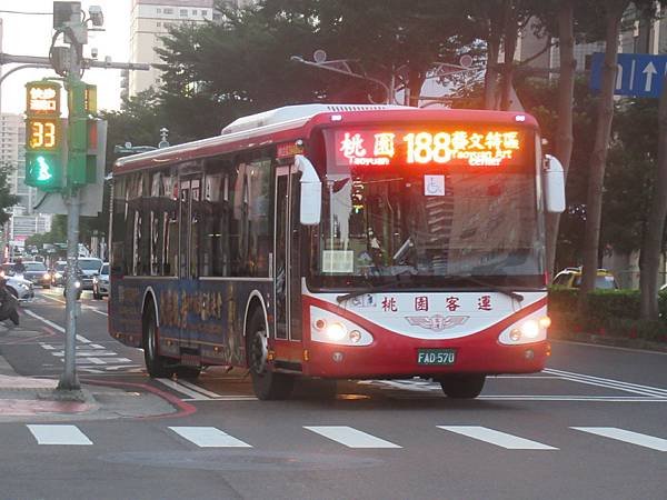 桃園市公車 188 桃園後站-中正藝文特區 (經桃園監理站)