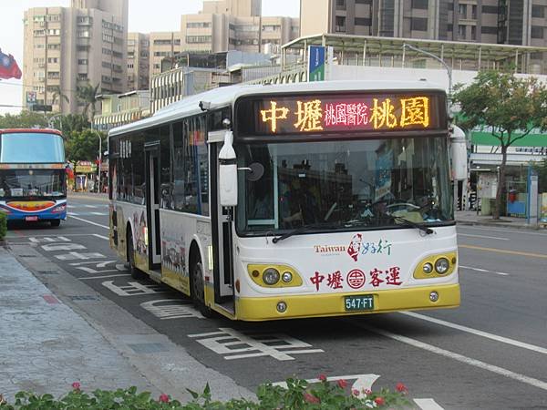 桃園市公車 1 中壢-桃園