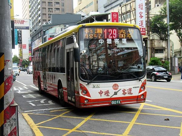 中壢客運 2011 Volvo B7RLE 002-FX