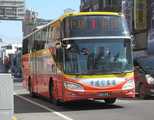 桃園市公車 1 中壢-桃園