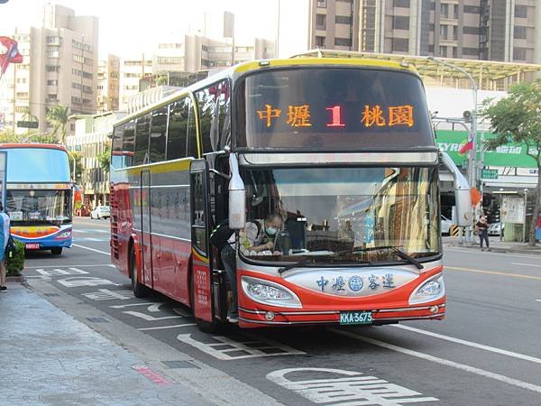 桃園市公車 1 中壢-桃園