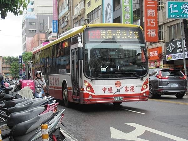 中壢客運 2012 Volvo B7RLE KKA-3682