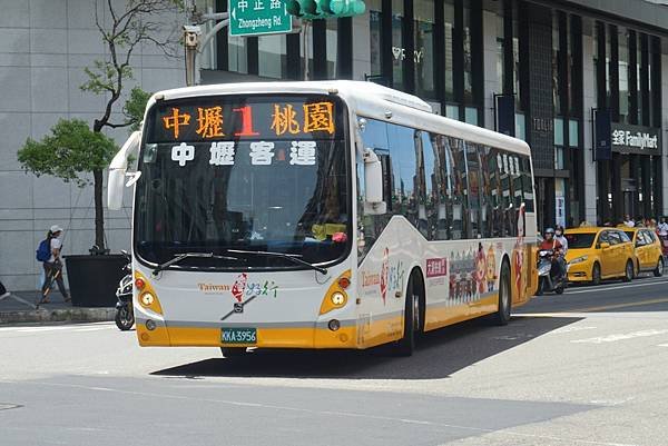 桃園市公車 1 中壢-桃園