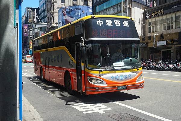 桃園市公車 BR 桃園-捷運迴龍站