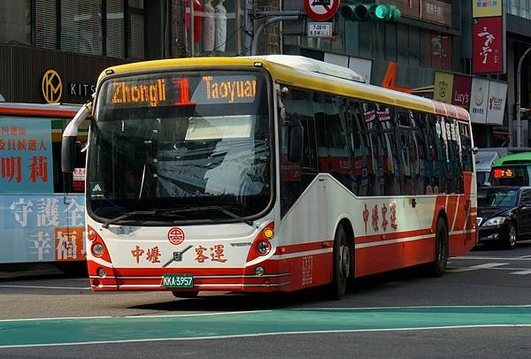 桃園市公車 1 中壢-桃園