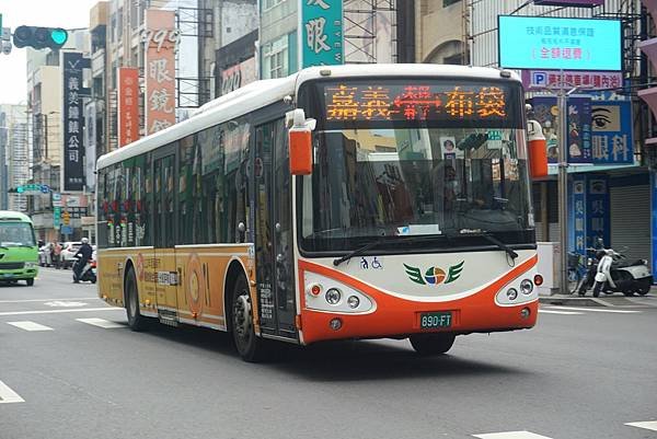 嘉義客運 2013 Sunwin SWB6127 890-F