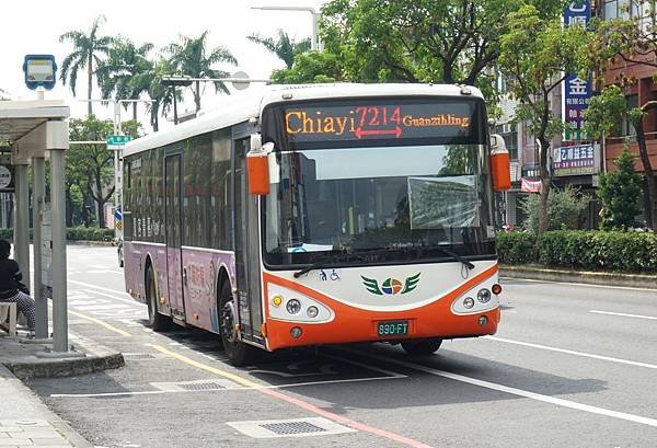 嘉義客運 2013 Sunwin SWB6127 890-F