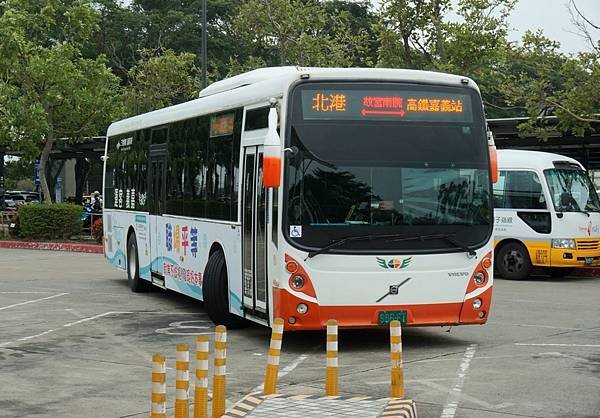 嘉義客運 2011 Volvo B7RLE 986-FT