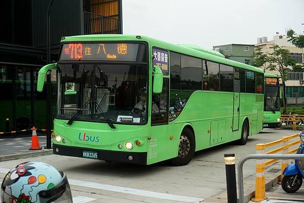 桃園市公車 713 八德-捷運永寧站 (經建國路、和平路)