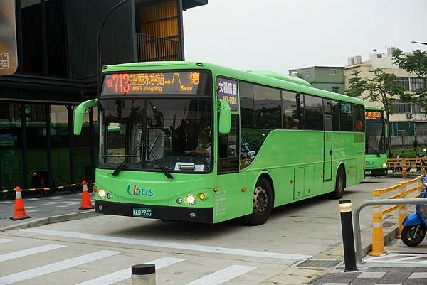 桃園市公車 713 八德-捷運永寧站 (經建國路、和平路)