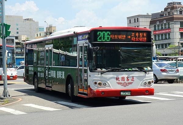 桃園市公車 206(ABC) 桃園-高鐵桃園站 (普通車)