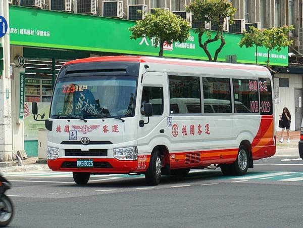 桃園客運 2024 Toyota Coaster GDB70