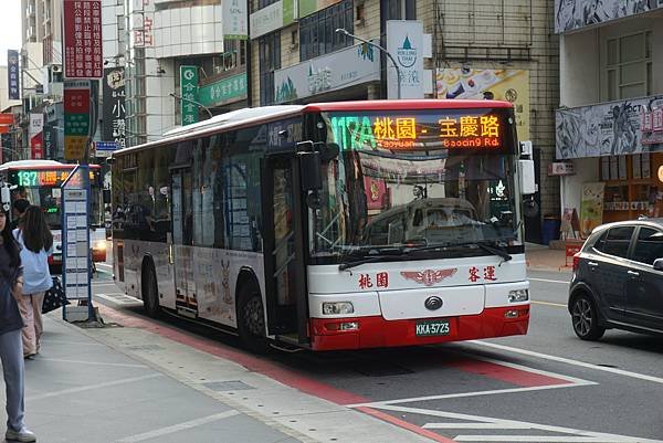 桃園市公車 117(A) 桃園-寶慶路 (行經中埔一街)