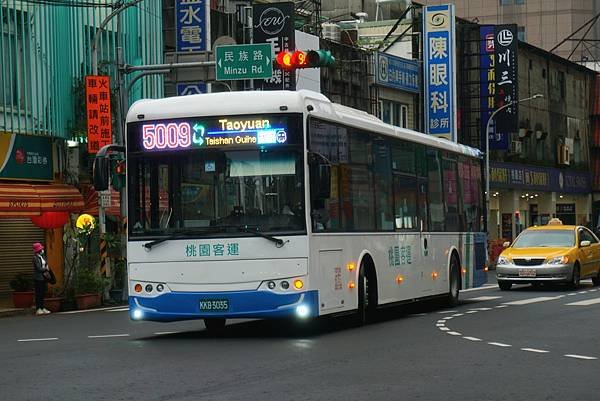 桃園市公車 5009 桃園-捷運泰山貴和站