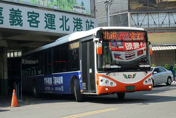 嘉義客運 2012 Sunwin SWB6127 FAF-1