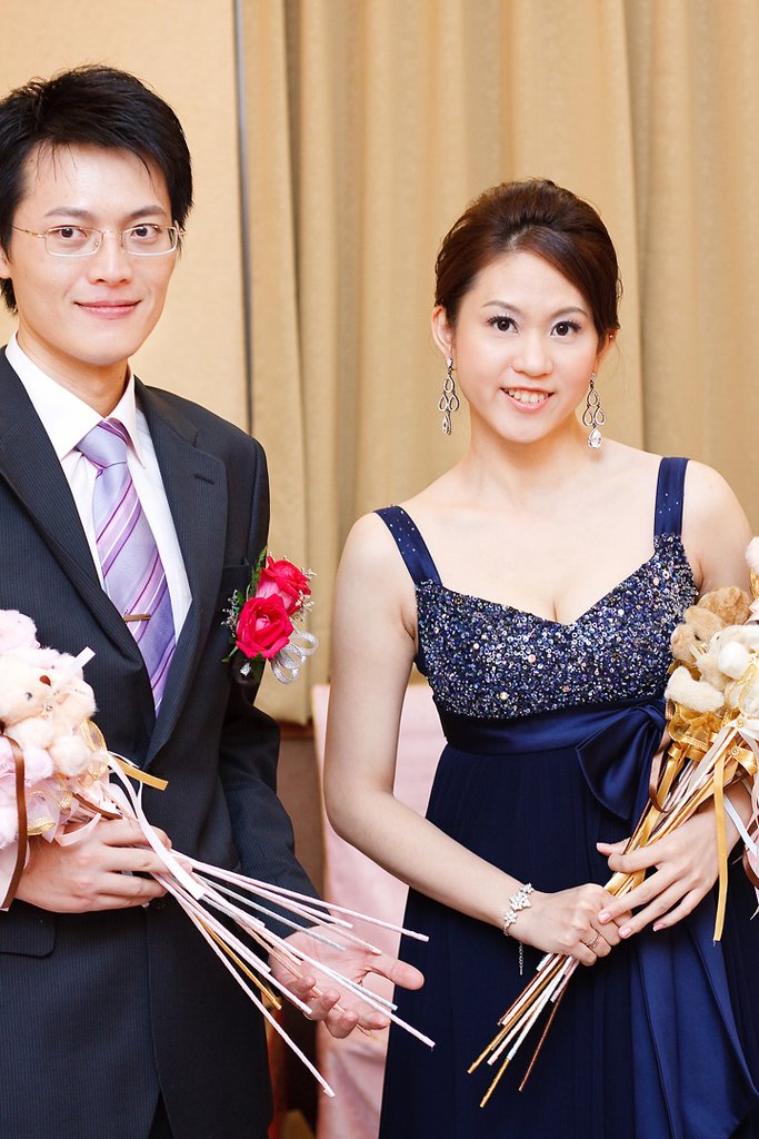 尤怡靜歸寧20091208_200436.jpg