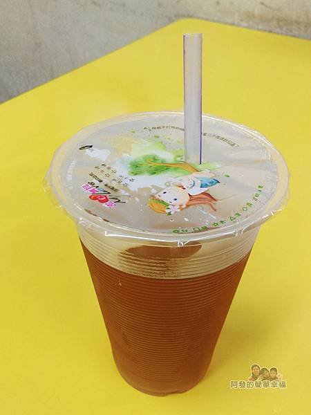 士林夜市-王青草茶07-茅根綠茶