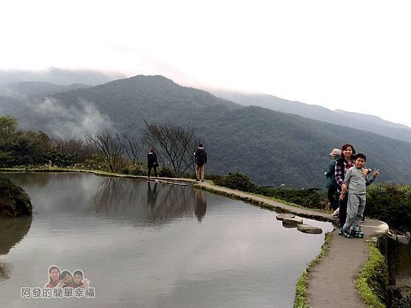 八煙聚落29-水中央景色美但要注意安全