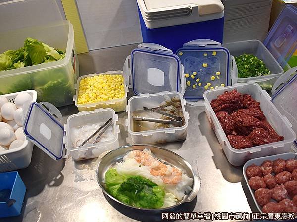 正宗廣東腸粉05-料理台.JPG