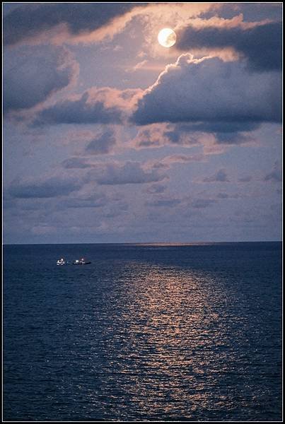 0920F054.jpg