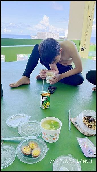 【遊記】1120722~蘭嶼｜東清美食｜午餐小吃★ 滷小妹，