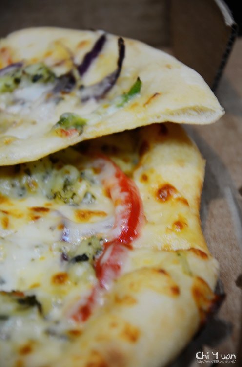 Pizza Hut輕Q餅皮09.jpg