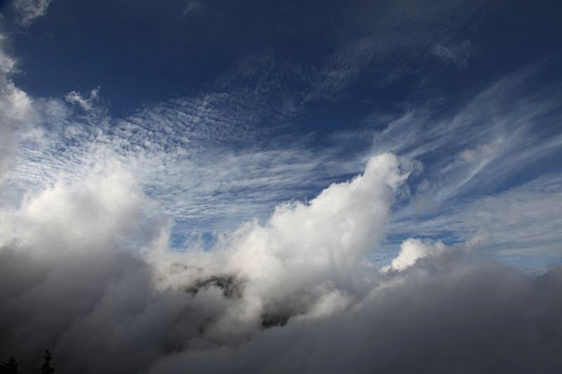 雪山雲3.jpg