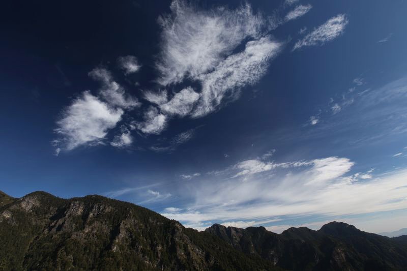 雪山雲4.jpg