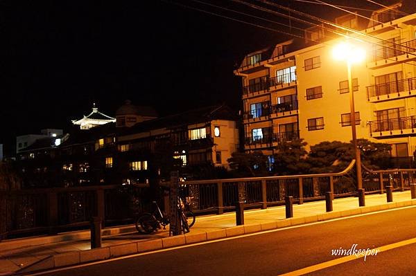 【伊豆】超有特色日式旅館，鄰近東京的溫泉旅宿好選擇：K&apos;s-House-伊東溫泉--(1)