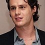 Jonathan Groff.jpg