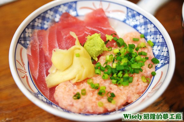 ねぎとろ丼(蔥花鮪魚丼)