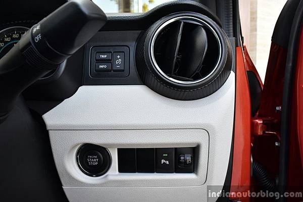 Maruti-Ignis-start-stop-button-First-Drive-Review.jpg