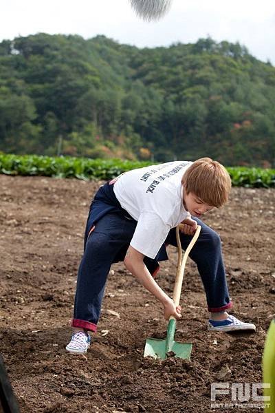 [STARCAST] 「歸農的夢？」李洪基的歸農指數大解析 in 《摩登農夫》