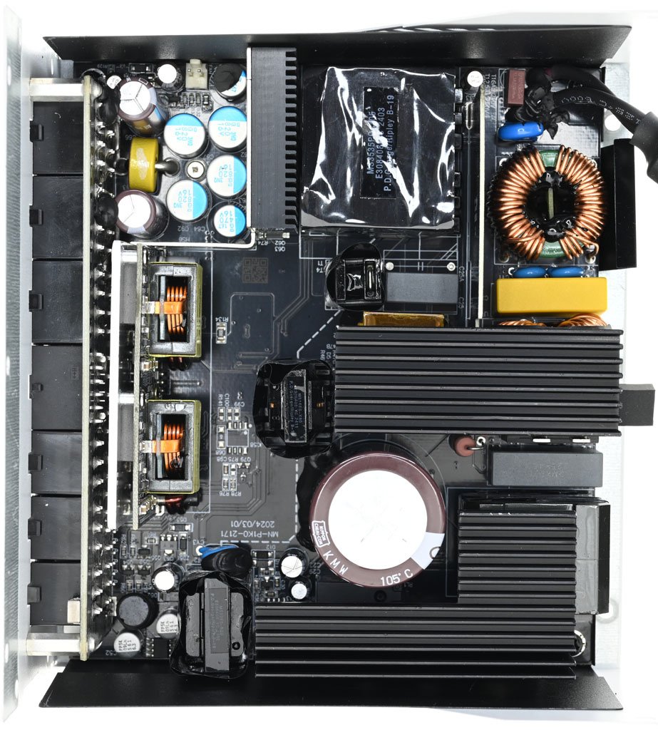 AORUS ELITE 850W PLATINUM ICE白