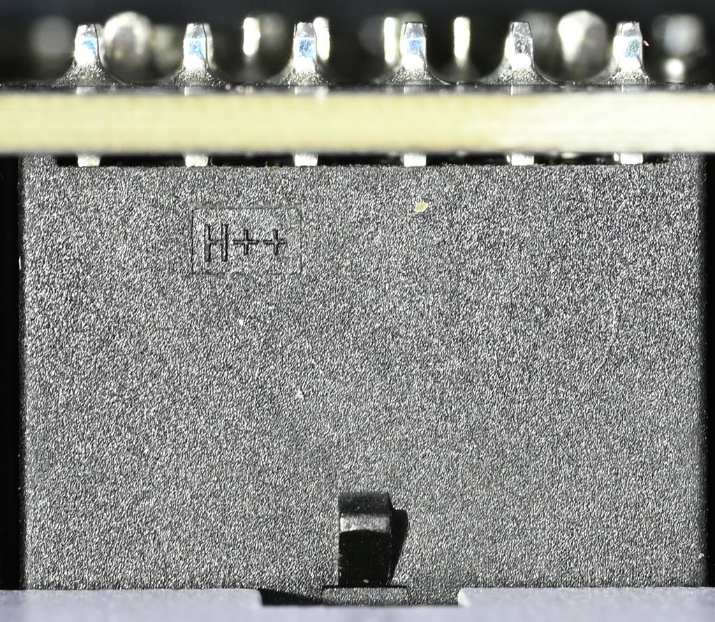 AORUS ELITE 850W PLATINUM ICE白