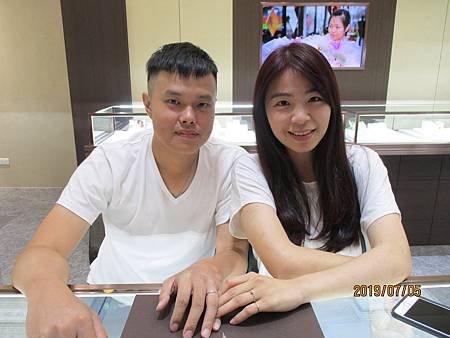 AMC鑽石婚戒鑽戒推薦07.05林嘉珍2.JPG