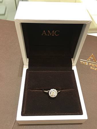 AMC鑽石婚戒鑽戒推薦07.05詹金燕-生活照.jpg