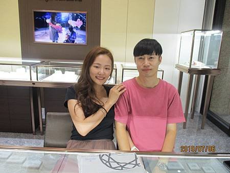 AMC鑽石婚戒鑽戒推薦07.06劉益安2.JPG