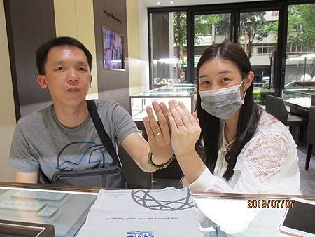 AMC鑽石婚戒鑽戒推薦07.07魏妤芳2.JPG
