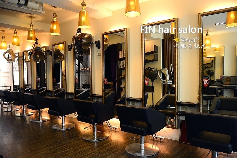 fin.JPG - FIN hair salon