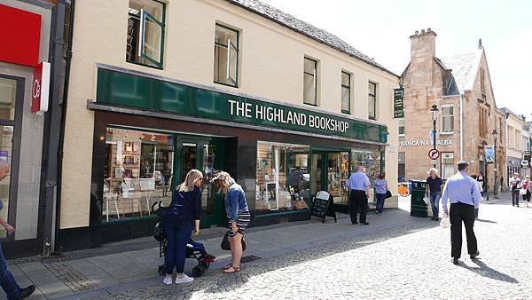 The Highland Bookshop-1%2F8