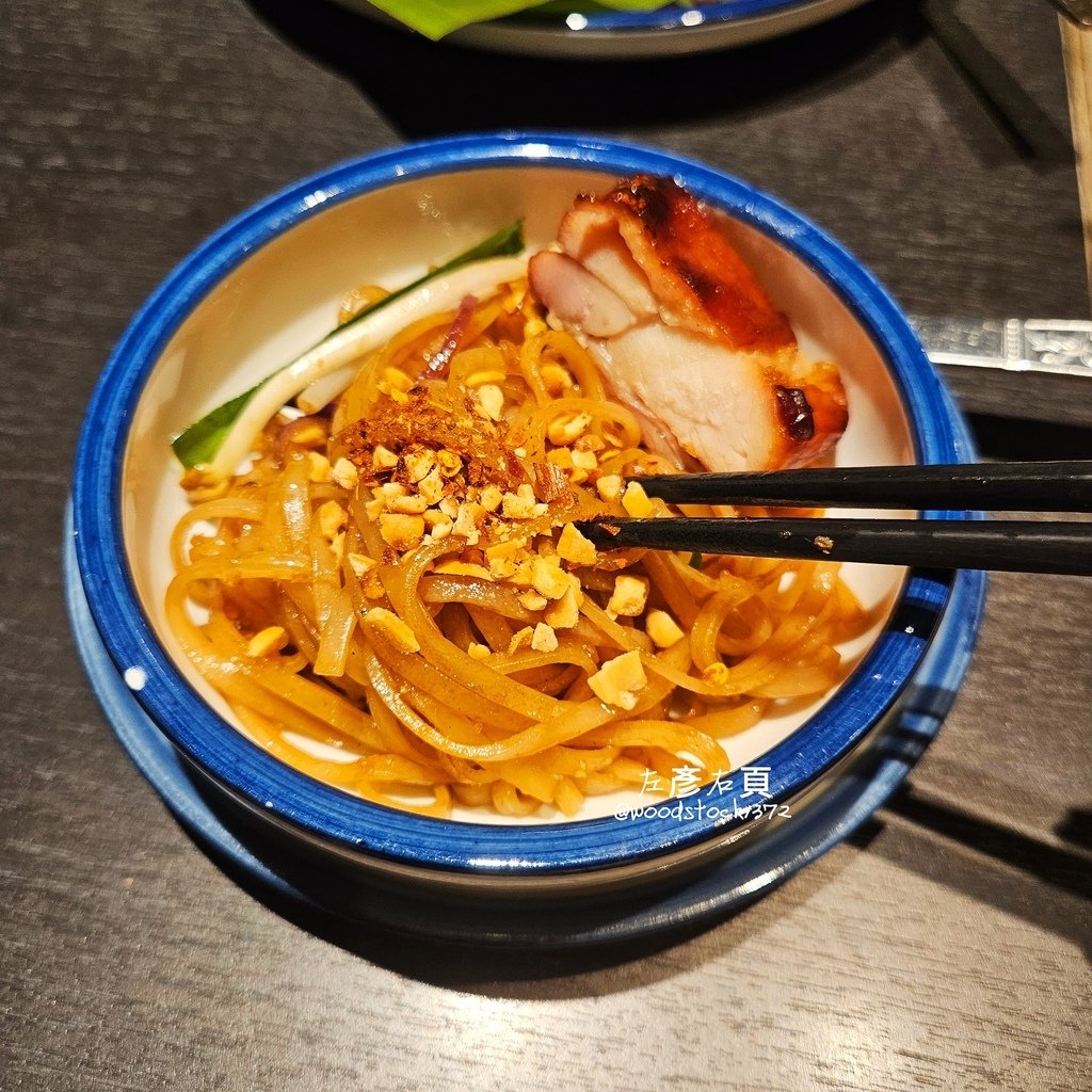 帕泰家Baan Phadthai_台南南紡店_醬烤雞腿炒河粉36.jpg