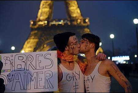 france_legalizes_gay_marriage